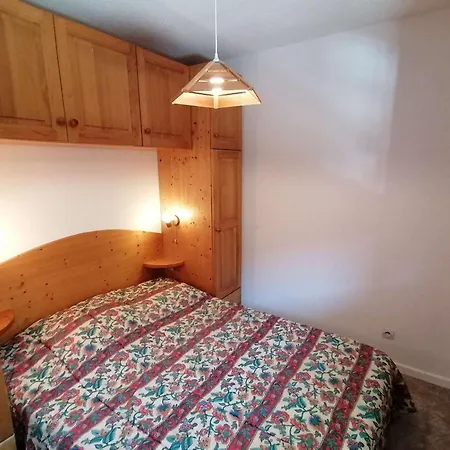Appt 2 Pieces, 6 Pers, Centre, Animaux Permis, Menage Inclus - Fr-1-241-111 Apartment *