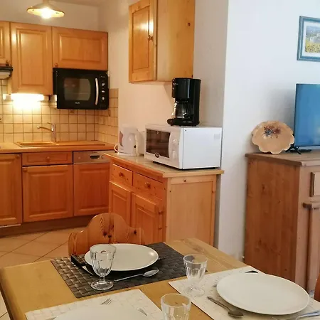 Appt 2 Pieces, 6 Pers, Centre, Animaux Permis, Menage Inclus - Fr-1-241-111 Apartment *